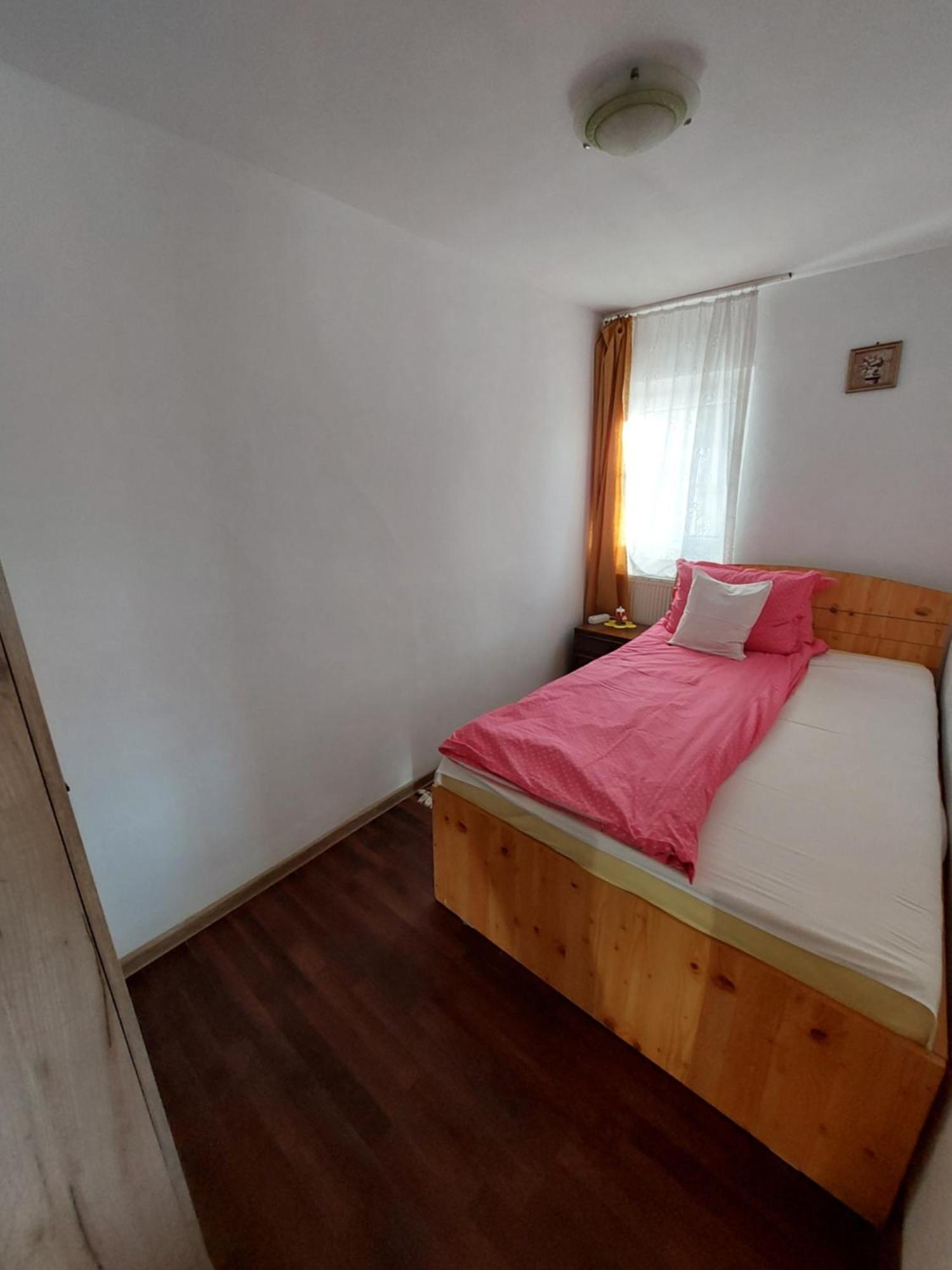 Cabana Casa Lu'Baciu Arpasu de Sus Ngoại thất bức ảnh